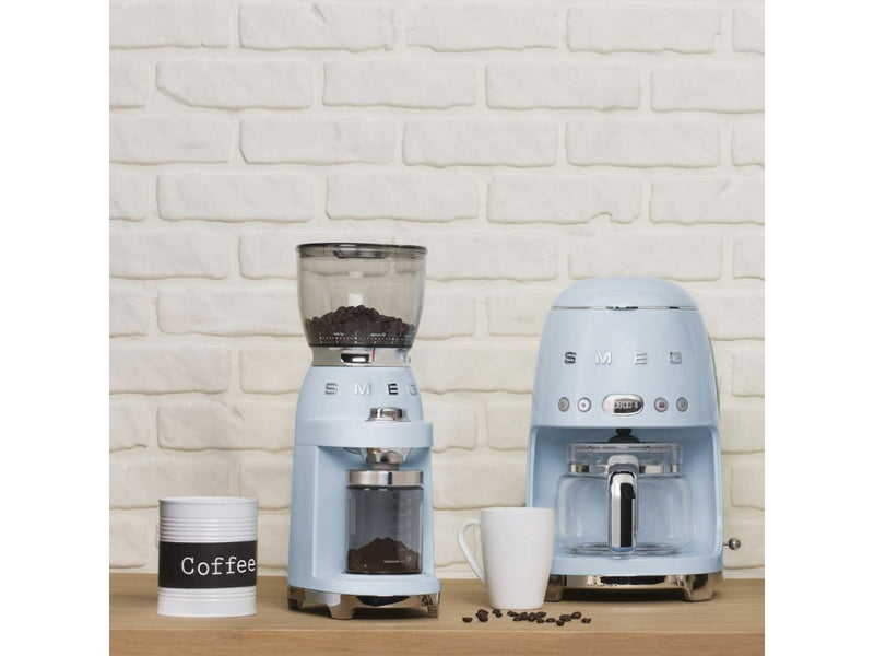 SMEG 50's Retro Style mlýnek na kávu CGF11, pastelově modrý