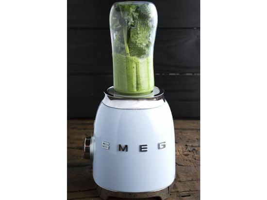 SMEG To Go Tritanová láhev 600ml k mixéru BLF01