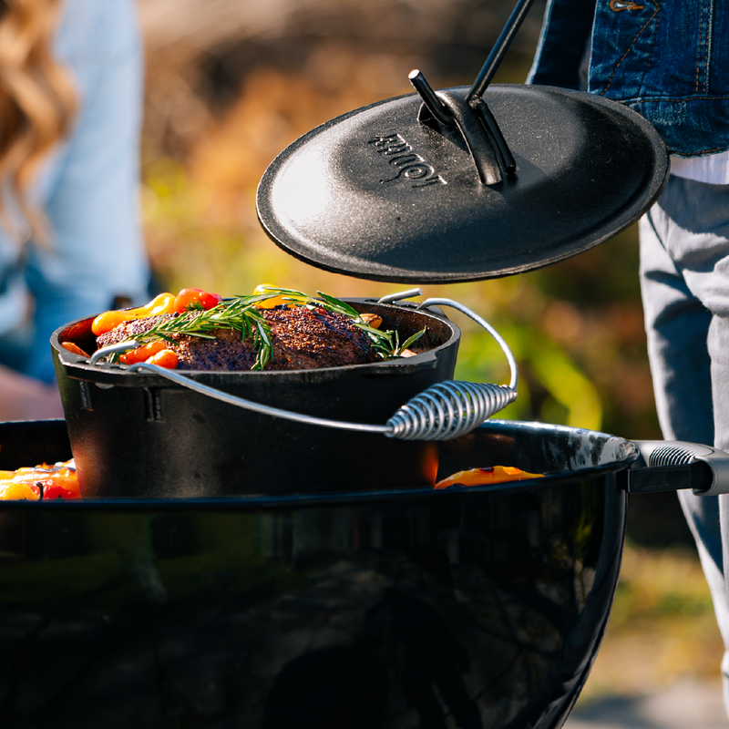 LODGE LITINOVÝ HRNEC DUTCH OVEN S KOVOVÝM DRŽADLEM