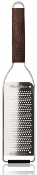 Microplane Master struhadlo na jemné nudličky s dřevěnou rukojetí