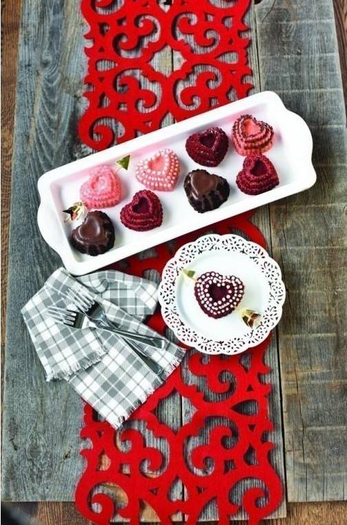 Nordic Ware Vrstvené srdíčko plát se 6 formičkam karamelová 90937