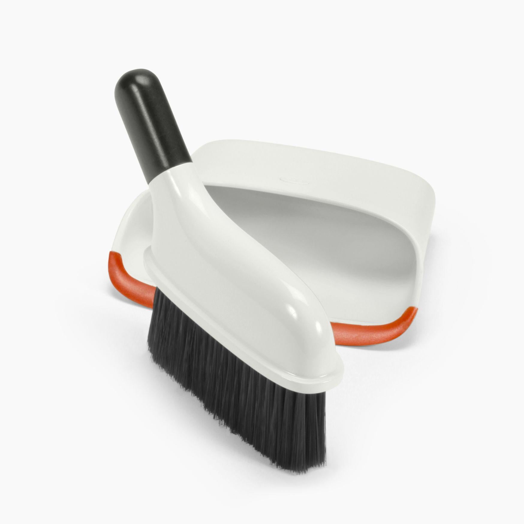 OXO Good Grips Kompaktní sada lopatka a smetáček 1334280