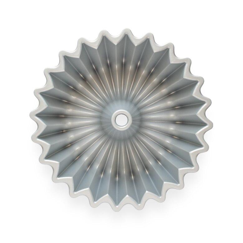 Nordic Ware Forma na bábovku Brilliance 10 cup zlatá 85777