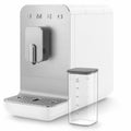 SMEG_SDA SMEG Automatický kávovar BCC13 na cappucino 19 barů s dávkovačem mléka, 1,4l