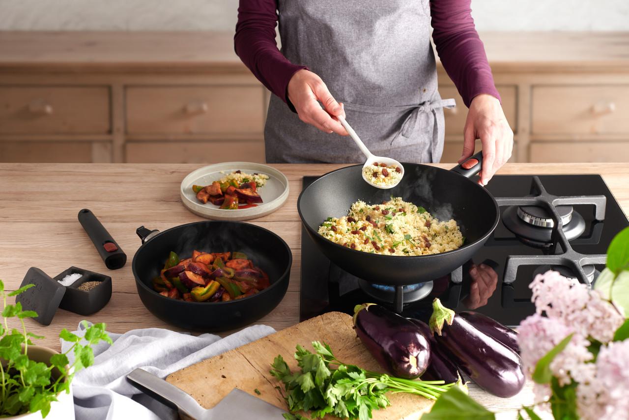 Woll Eco Lite QXR pánev Wok 30 cm odním.rukojeť 11030ELI-Q