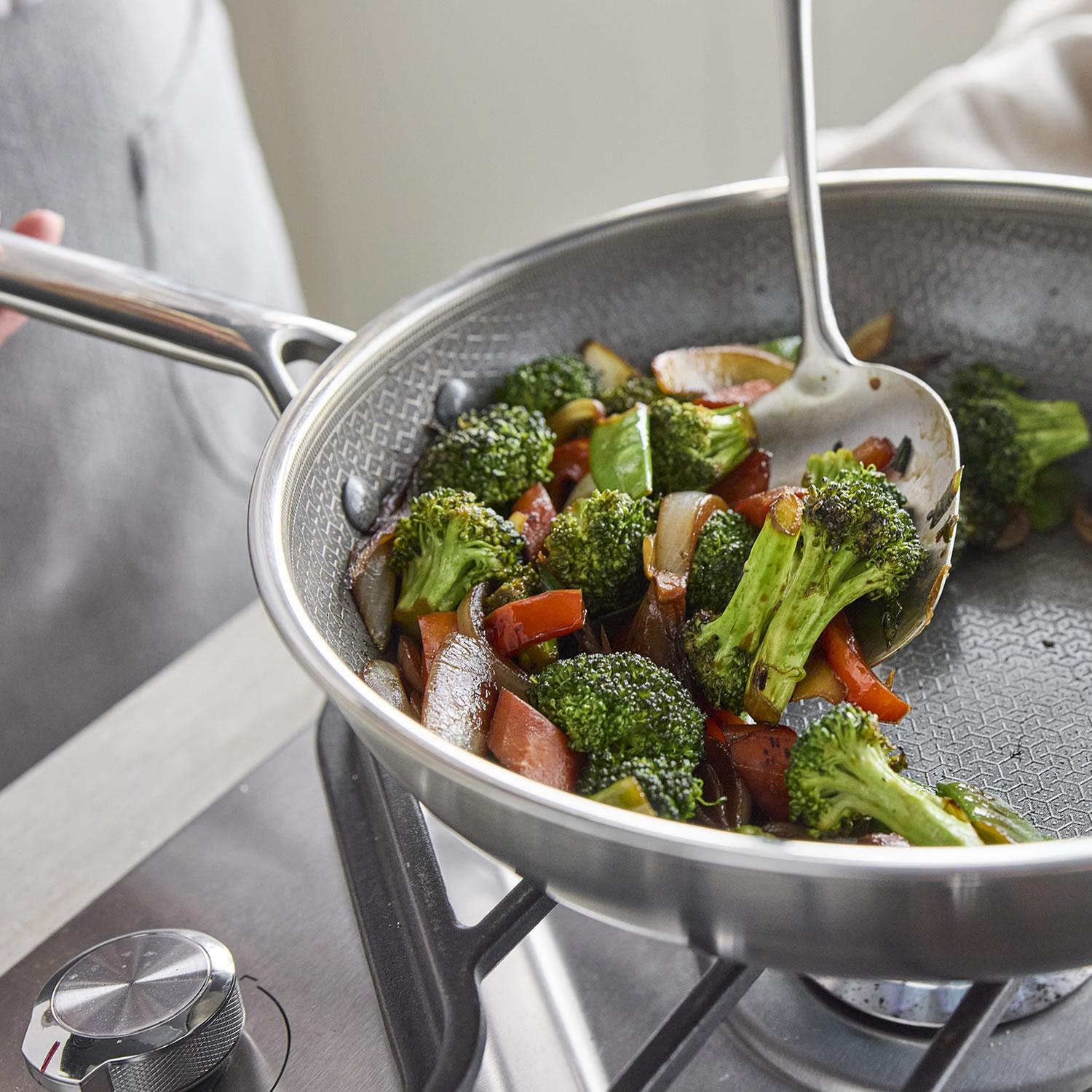 GreenPan APEX wok pánev, 28 cm, nerezová CC010199-001