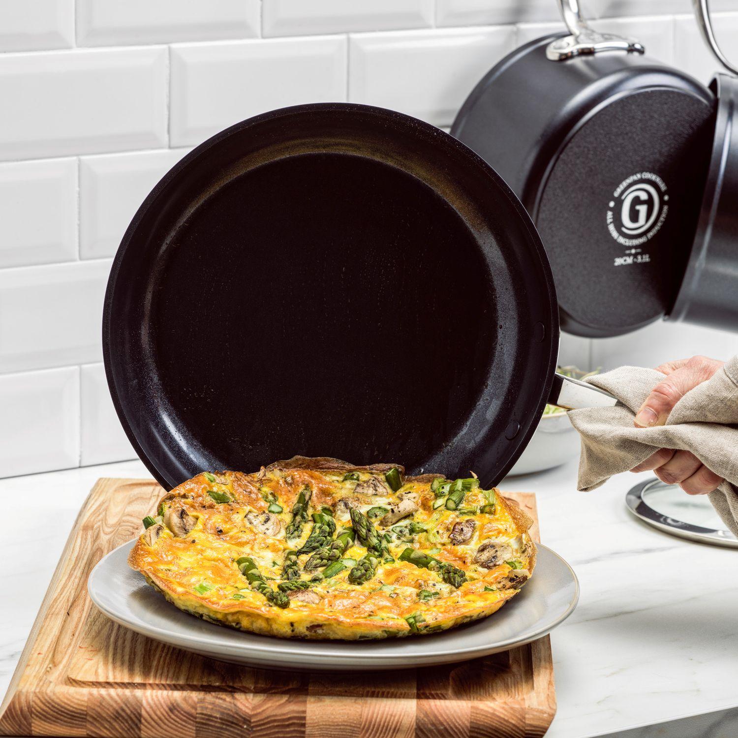 GreenPan BARCELONA PRO pánev 20 cm, černá CC005320-001