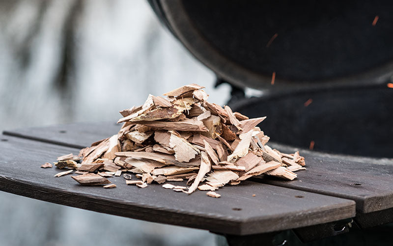 Big Green Egg Smoking Chips - Cherry