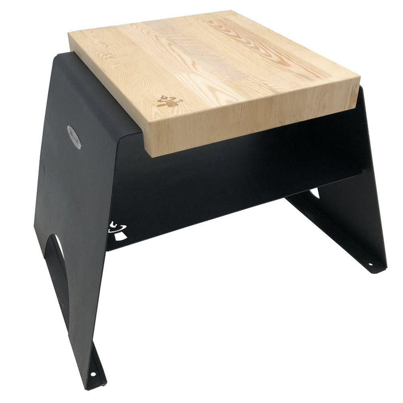 Remundi stolička černá s dřevěným sedákem